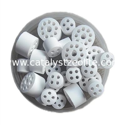 10 Löcher 9 Löcher 7 Löcher 6 Löcher 4 Löcher Aluminakatalysator Unterstützung für die Wasserstoffproduktion