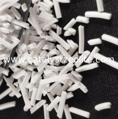 1.2-1.6mm Zylinderformtonerdekatalysatorstützkristallform
