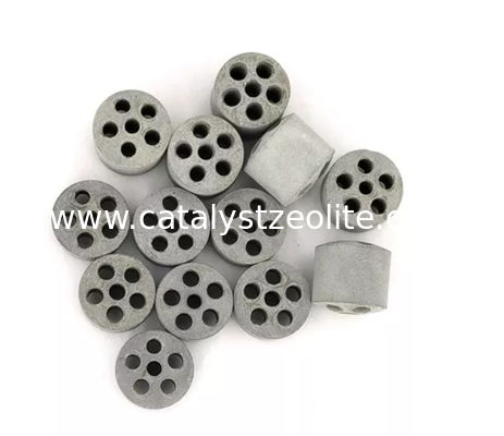 Verbessernder Röhrenkatalysator für Viehbestand-schweres Erdgas zu LPG und für Operation unter hohe Hitze-Fluss-Bedingungen